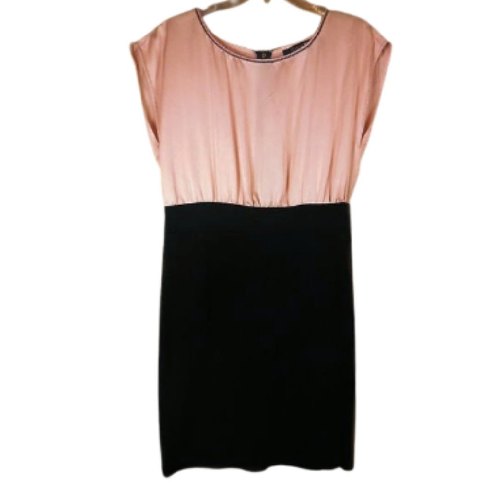 Forever 21 Vintage Pink and Black Bodycon Dress in size M